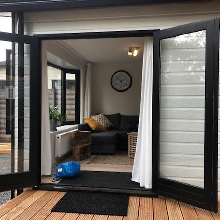 Heerlijk Vakantiehuisje In 皮滕 外观 照片