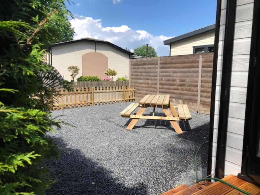 Heerlijk Vakantiehuisje In 皮滕 外观 照片